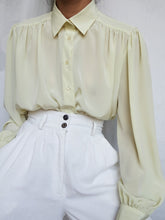 Load image into Gallery viewer, "Lilla" soft pastel blouse (36)