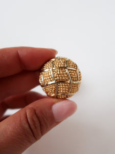 “Nour” vintage clip on