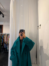 Load image into Gallery viewer, WEINBERG VINTAGE COAT
