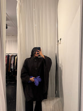Load image into Gallery viewer, WOOL BLAND ICED BROWN CAPE
