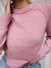 Load image into Gallery viewer, “Sophia” Pink cashmere
