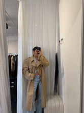 Load image into Gallery viewer, VINTAGE TRENCH COAT
