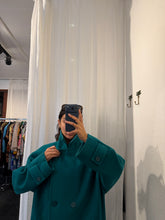 Load image into Gallery viewer, WEINBERG VINTAGE COAT
