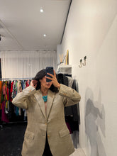Load image into Gallery viewer, VINTAGE WOOL BLAZER
