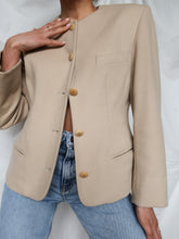 Load image into Gallery viewer, « Coco » tailored vest
