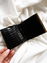 Load image into Gallery viewer, Vintage crocodile leather wallet
