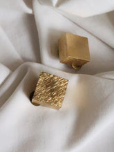Load image into Gallery viewer, “Ice Cube” vintage earrings
