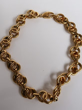 Load image into Gallery viewer, CASCIO vintage necklace
