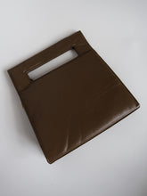 Load image into Gallery viewer, Vintage leather bag
