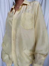 Load image into Gallery viewer, &quot;Sunshine&quot; silk shirt
