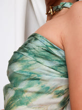 Load image into Gallery viewer, &quot;Nénuphar&quot; silk scarf
