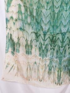 "Nénuphar" silk scarf
