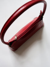 Load image into Gallery viewer, &quot;Red flag&quot; leather bag
