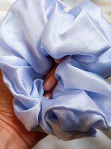 "Azul" silk scrunchie