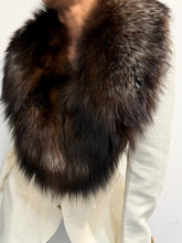 Load image into Gallery viewer, Vintage Brown silver fox fur collar
