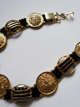 Load image into Gallery viewer, &quot;Sol&quot; chain belt
