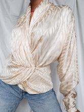 Load image into Gallery viewer, &quot;ivory&quot; silk blouse
