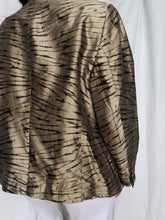 Load image into Gallery viewer, LAUREL Pure silk blazer
