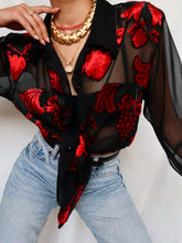 Load image into Gallery viewer, &quot;grappe&quot; vintage shirt
