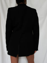 Load image into Gallery viewer, &quot;Taylor&quot; black blazer
