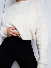 Load image into Gallery viewer, &quot;Snow&quot; pure cashmere jumper
