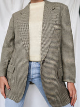 Load image into Gallery viewer, &quot;Lady&quot; houndstooth blazer
