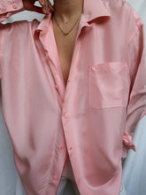 Load image into Gallery viewer, &quot;Grace&quot; silk shirt
