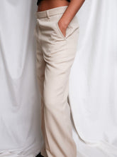 Load image into Gallery viewer, &quot;Crema&quot; vintage pants
