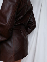 Load image into Gallery viewer, &quot;Hot chocolate » leather jacket
