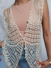 Load image into Gallery viewer, &quot;Ivy&quot; pearls gillet
