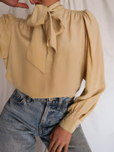 Load image into Gallery viewer, &quot;Sand&quot; silk shirt
