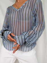 Load image into Gallery viewer, SPORTMAX silk shirt
