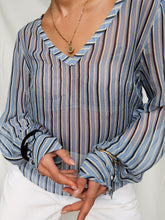 Load image into Gallery viewer, SPORTMAX silk shirt
