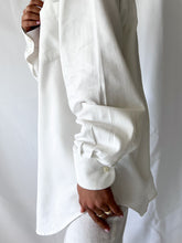 Load image into Gallery viewer, &quot;Blanca Casa&quot; Cotton shirt
