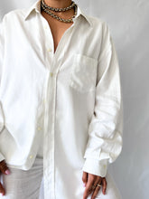 Load image into Gallery viewer, &quot;Blanca Casa&quot; Cotton shirt
