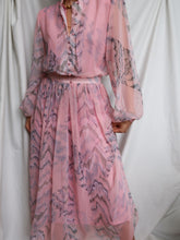 Load image into Gallery viewer, &quot;Rose&quot; vintage dress

