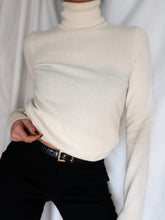 Load image into Gallery viewer, BENETTON merino turtleneck
