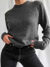 Load image into Gallery viewer, &quot;London&quot; cashmere jumper
