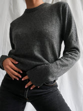 Load image into Gallery viewer, &quot;London&quot; cashmere jumper
