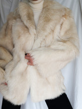 Load image into Gallery viewer, White Fur coat
