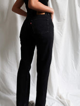 Load image into Gallery viewer, 501 LEVI&#39;S black pants
