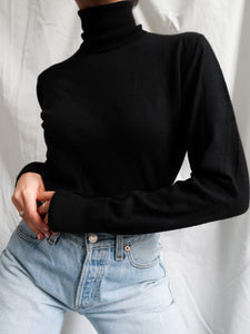 Black cashmere turtleneck