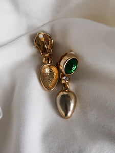 "Camilla" vintage earrings