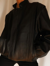 Load image into Gallery viewer, 90&#39; leather jacket
