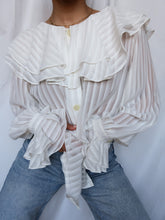 Load image into Gallery viewer, &quot;Rania&quot; vintage shirt

