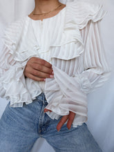 Load image into Gallery viewer, &quot;Rania&quot; vintage shirt
