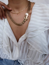 Load image into Gallery viewer, &quot;Rania&quot; vintage shirt
