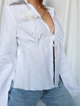 Load image into Gallery viewer, &quot;Rose&quot; vintage shirt
