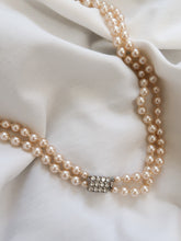 Load image into Gallery viewer, &quot;Lady&quot; pearls necklace
