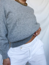 Load image into Gallery viewer, &quot;Nina&quot; pure cashmere jumper

